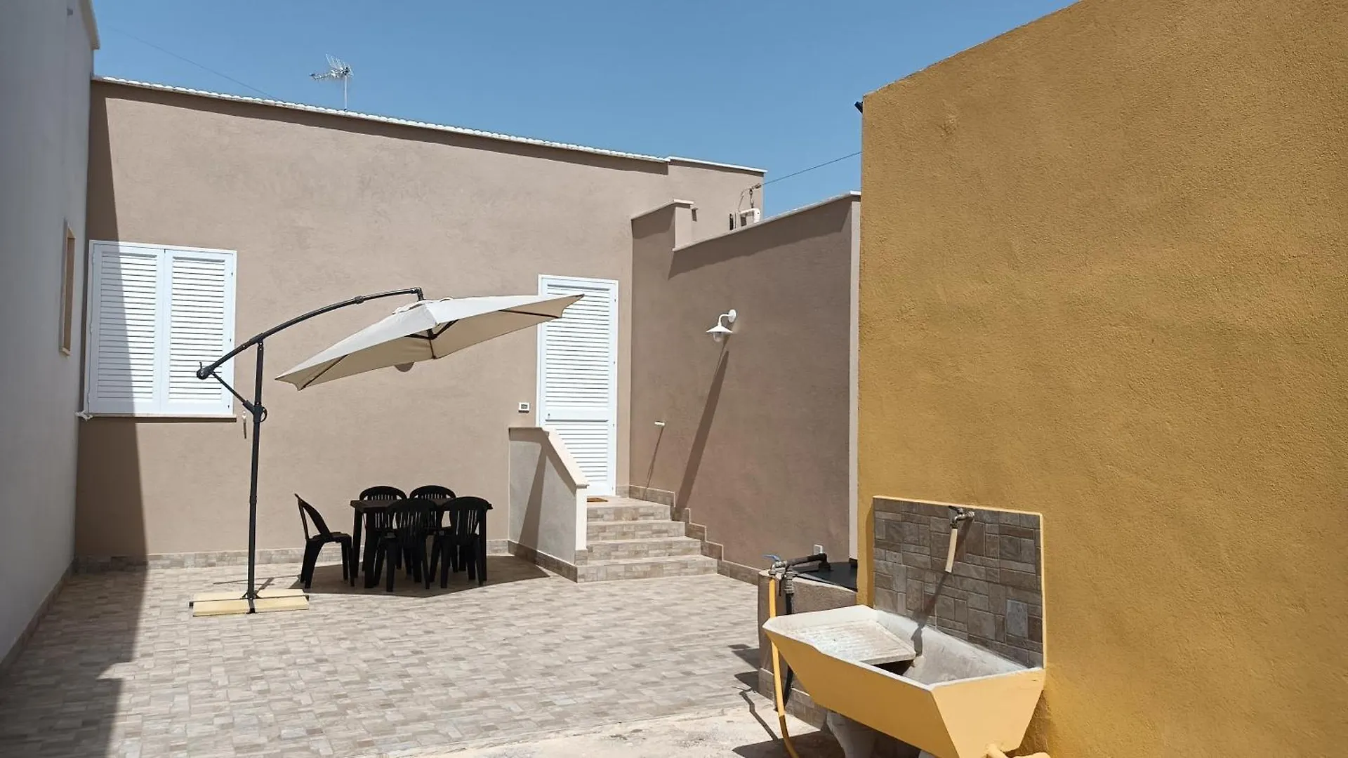 Scirocco E Maestrale Villa Petrosino Holiday home